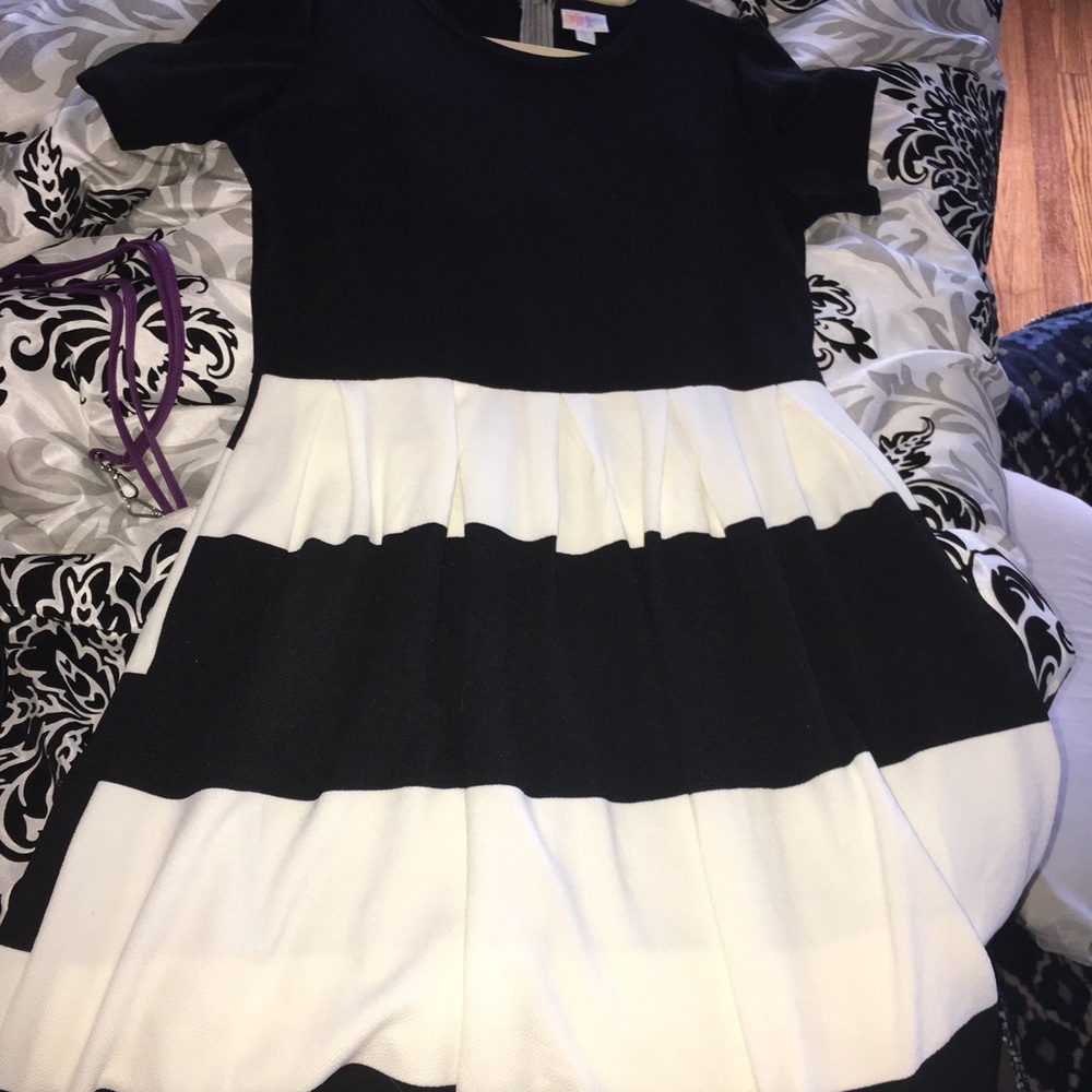 LulaRoe Amelia dress
